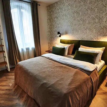 Metropole Royal *