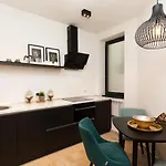 Appartement Metropole Royal *