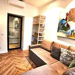 Appartement Metropole Royal *