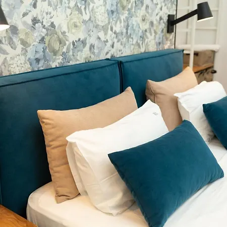 Metropole Royal Apartment Bucharest