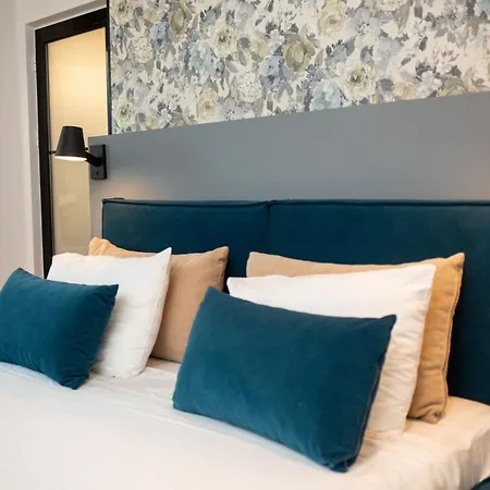Metropole Royal Apartment