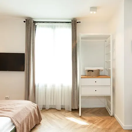 Apartment Metropole Royal *
