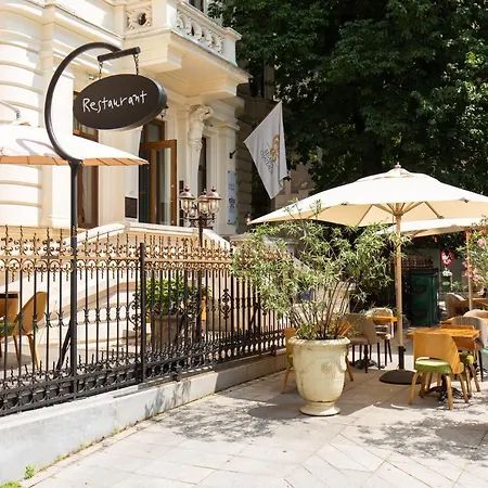 Apartment Metropole Royal *
