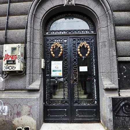 Apartment Metropole Royal