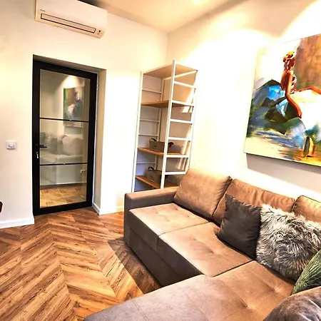 Apartment Metropole Royal *