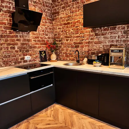 Metropole Royal Appartamento *