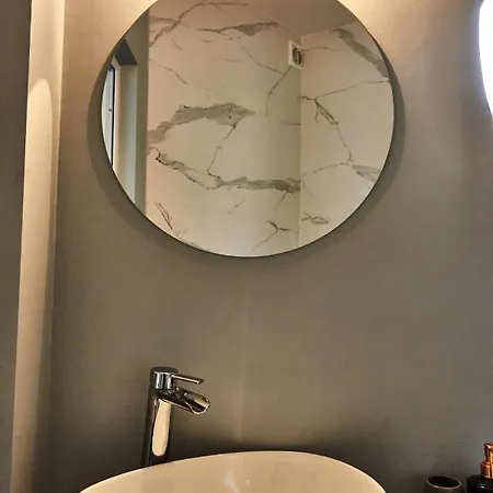 Metropole Royal Apartamento *